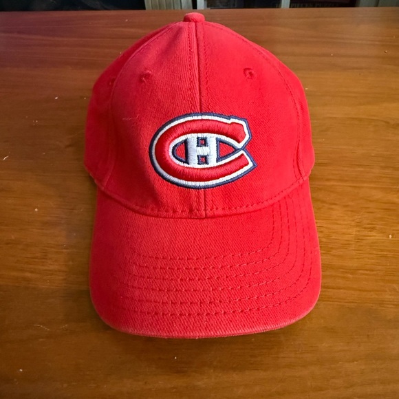 Montreal Canadians NHL Hat - Picture 3 of 5